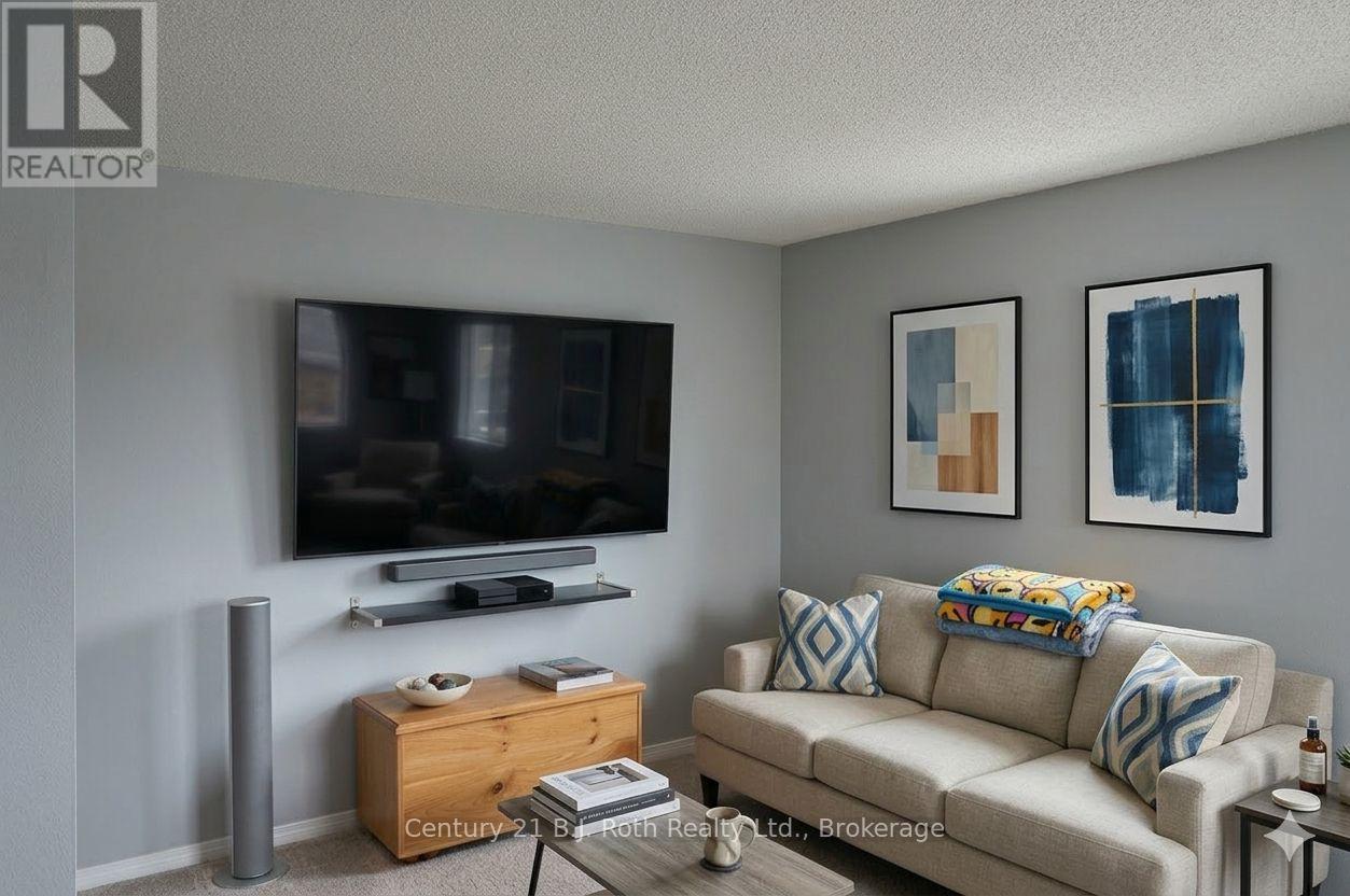 2 - 219 Oxford Street, Orillia, Ontario  L3V 1H6 - Photo 3 - S12879726