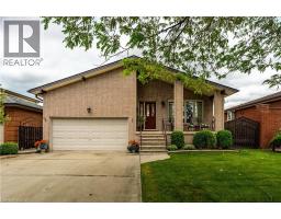 14 VALROSE Drive, Hamilton, Ontario