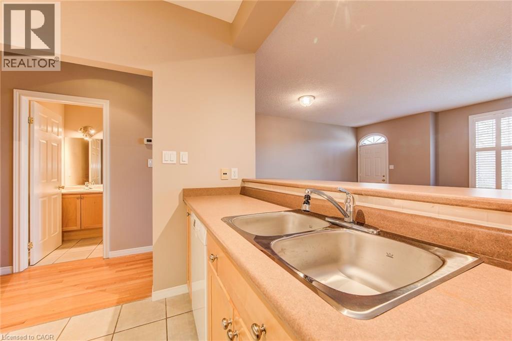 36 Norman Street, Waterloo, Ontario  N2L 6L5 - Photo 9 - 40811284