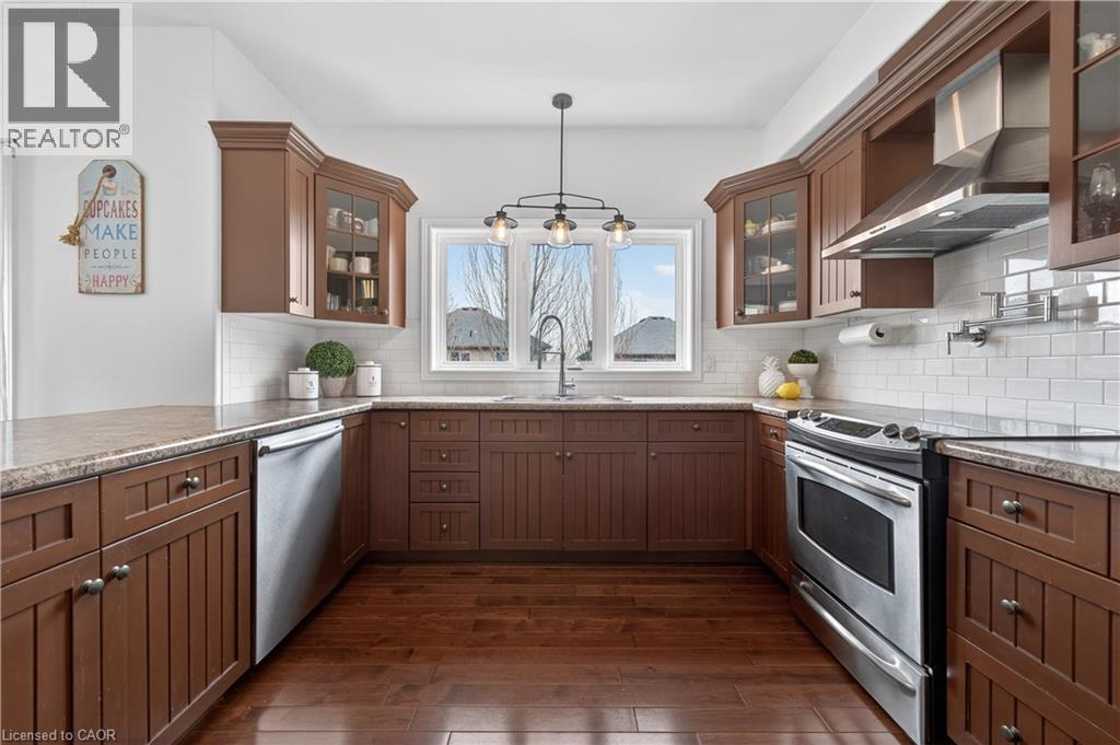 17 Heathcote Court, Grimsby, Ontario  L3M 0A6 - Photo 11 - 40810696