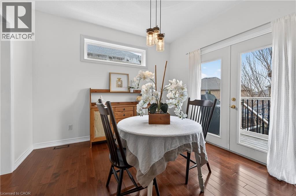 17 Heathcote Court, Grimsby, Ontario  L3M 0A6 - Photo 12 - 40810696