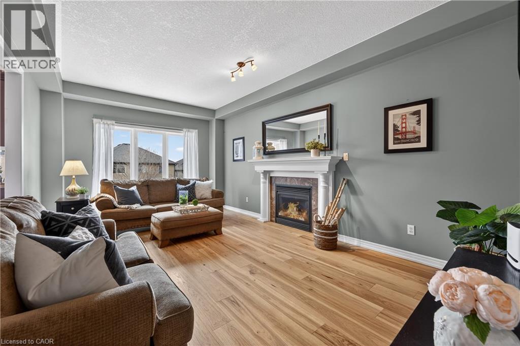 17 Heathcote Court, Grimsby, Ontario  L3M 0A6 - Photo 13 - 40810696