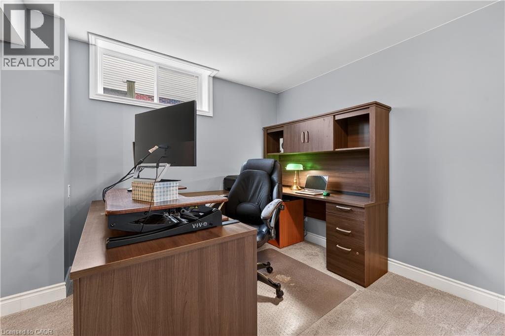 17 Heathcote Court, Grimsby, Ontario  L3M 0A6 - Photo 23 - 40810696