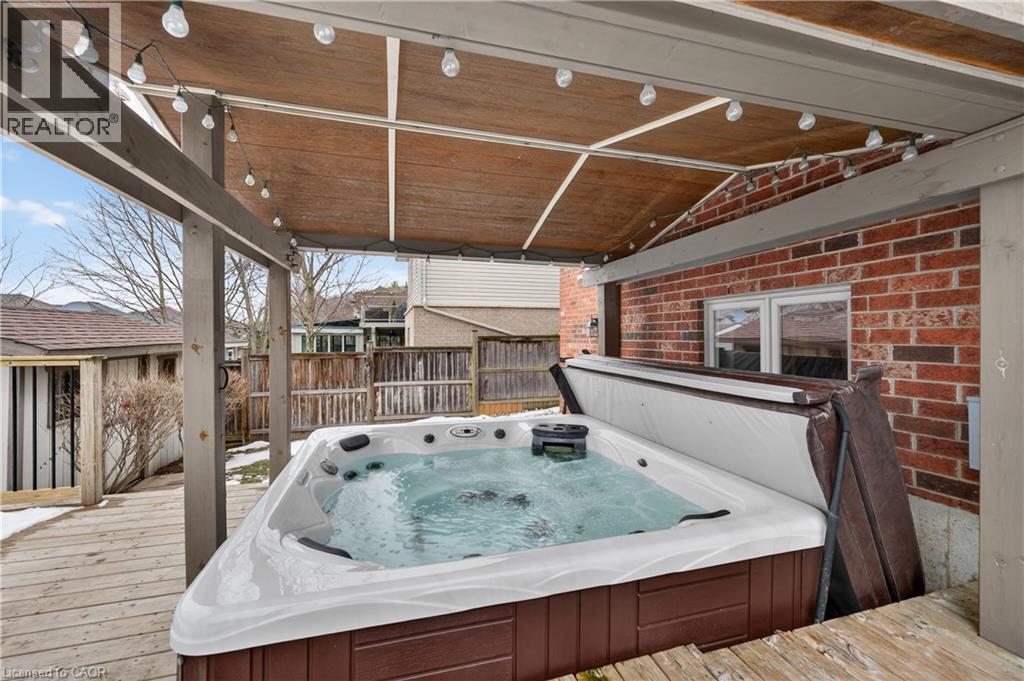 17 Heathcote Court, Grimsby, Ontario  L3M 0A6 - Photo 30 - 40810696