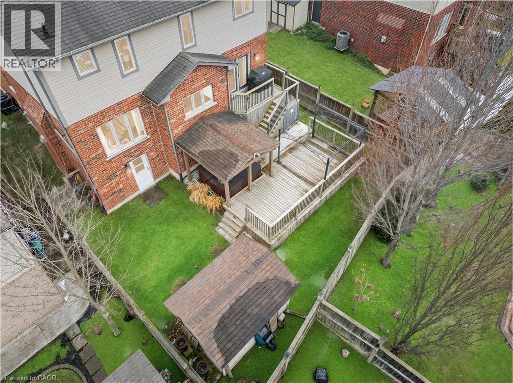 17 Heathcote Court, Grimsby, Ontario  L3M 0A6 - Photo 33 - 40810696