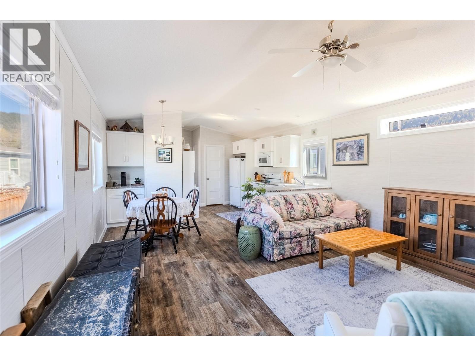 235 Aylmer Road Unit# 23, Chase, British Columbia  V0E 1M0 - Photo 8 - 10379228