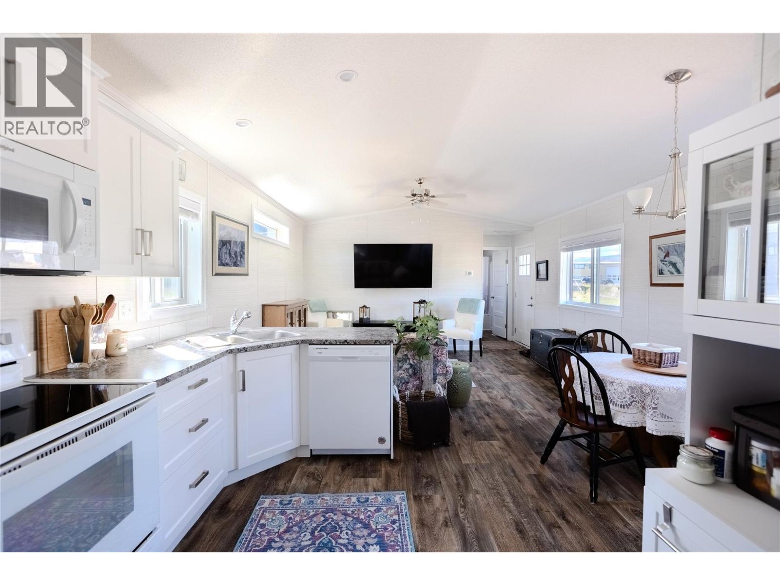 235 Aylmer Road Unit# 23, Chase, British Columbia  V0E 1M0 - Photo 12 - 10379228