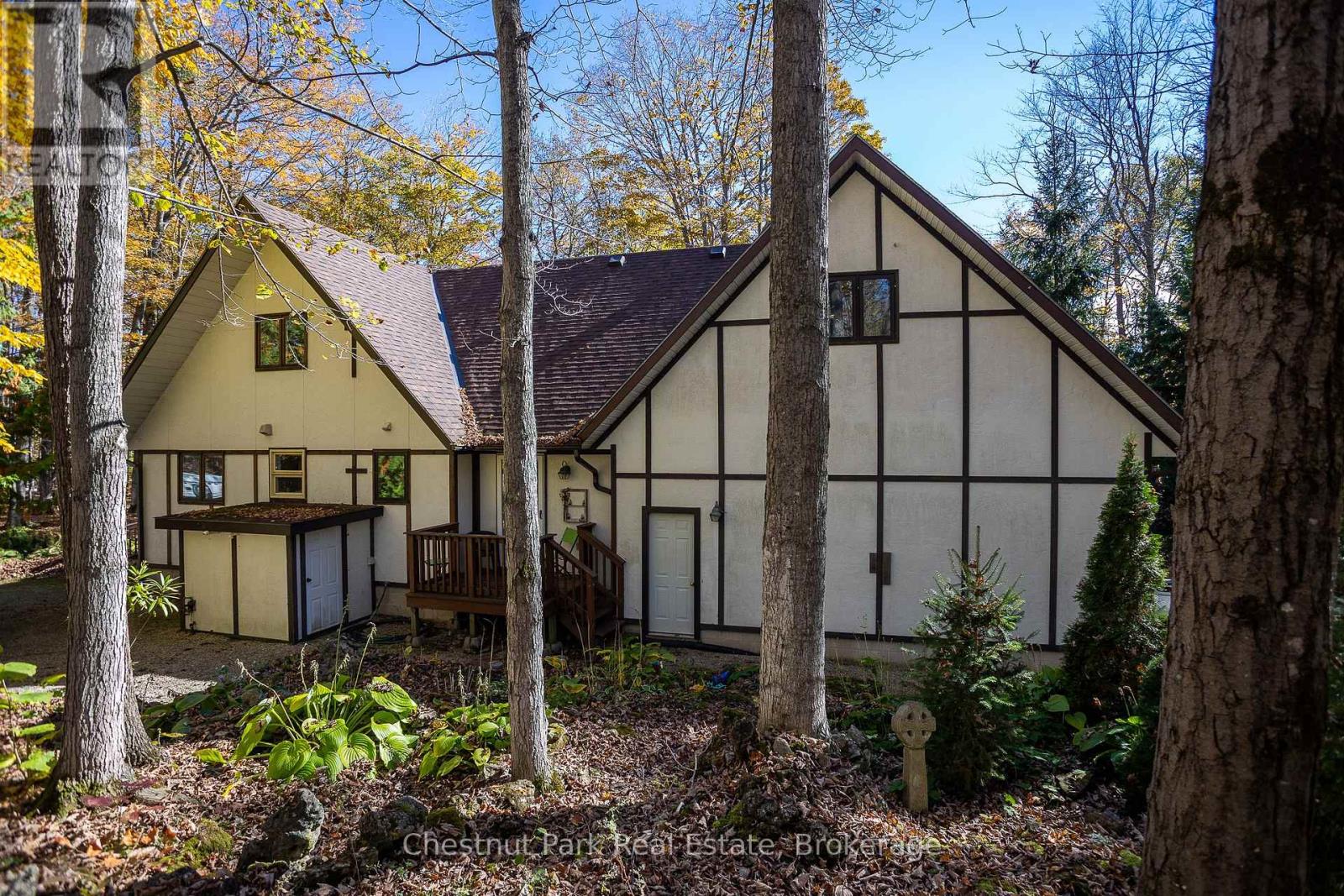 305 Barney's Boulevard, Northern Bruce Peninsula, Ontario  N0H 1Z0 - Photo 32 - X12879580