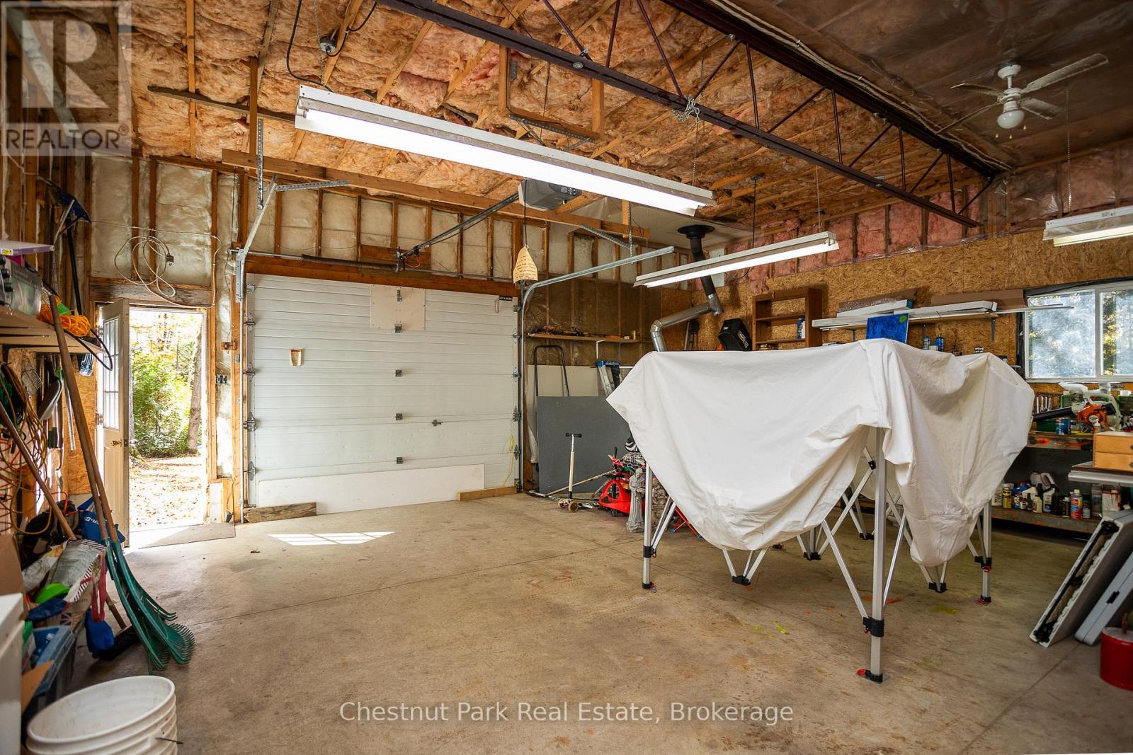 305 Barney's Boulevard, Northern Bruce Peninsula, Ontario  N0H 1Z0 - Photo 35 - X12879580