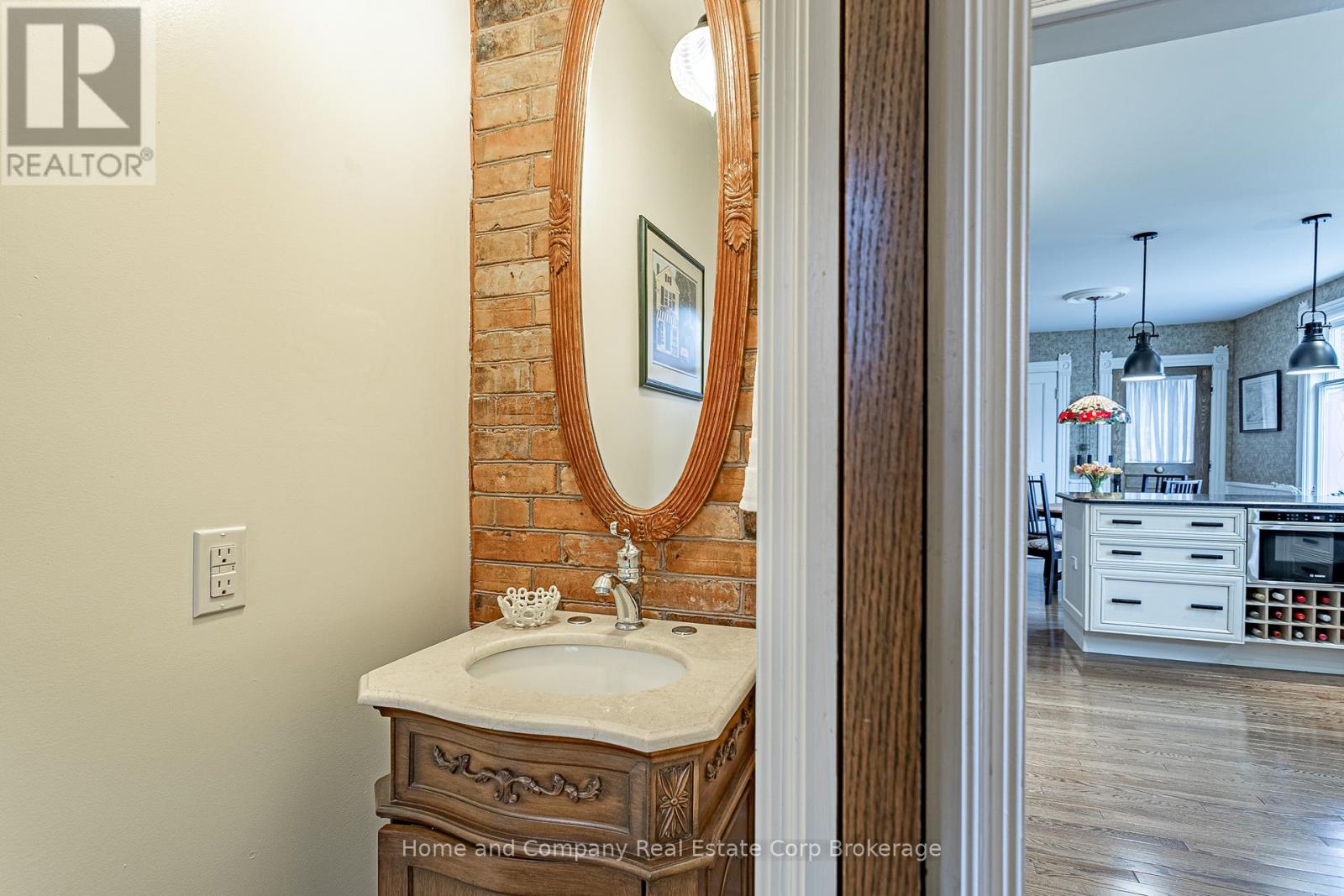 191 Cobourg Street, Stratford, Ontario  N5A 3E9 - Photo 14 - X12879678