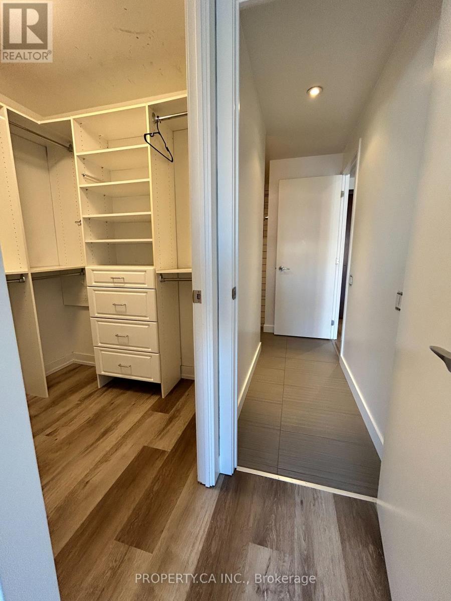 410 - 75 Portland Street, Toronto (Waterfront Communities), Ontario  M5V 2M9 - Photo 13 - C12879502