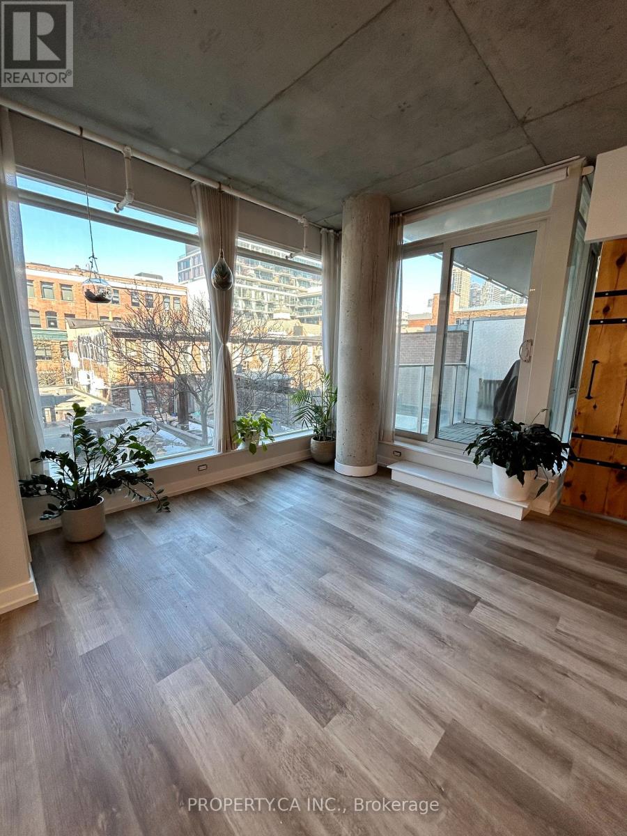 410 - 75 Portland Street, Toronto (Waterfront Communities), Ontario  M5V 2M9 - Photo 8 - C12879502