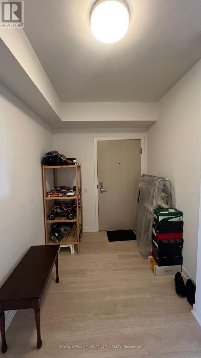 624 - 500 Wilson Avenue, Toronto (Clanton Park), Ontario  M3H 0E5 - Photo 4 - C12879544