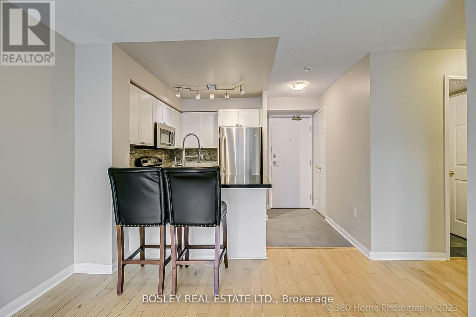 301 - 109 Front Street E, Toronto (Waterfront Communities), Ontario  M5A 4P7 - Photo 8 - C12879682