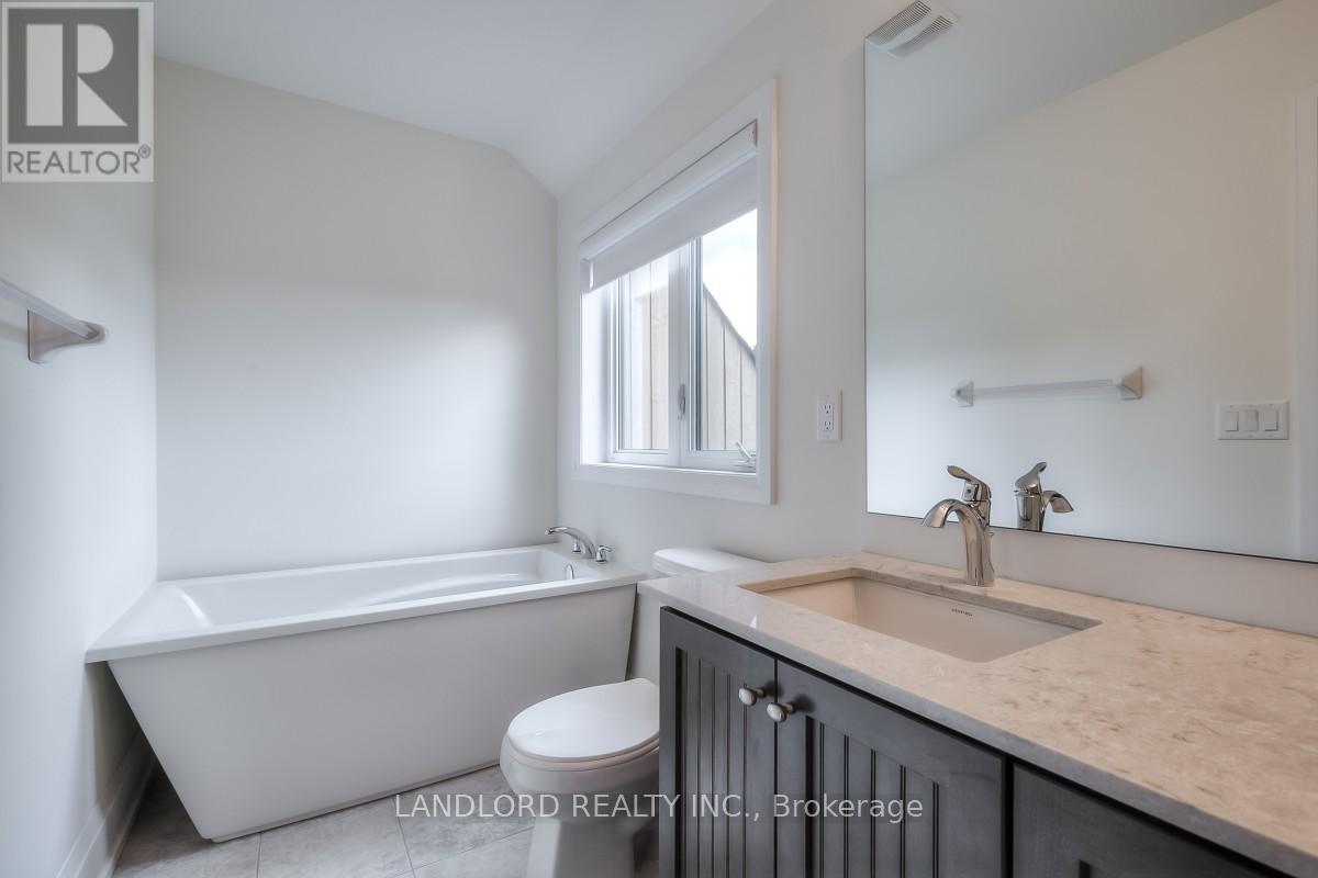 23 Kenneth Wood Crescent, Toronto (Newtonbrook East), Ontario  M2N 0K3 - Photo 9 - C12879714