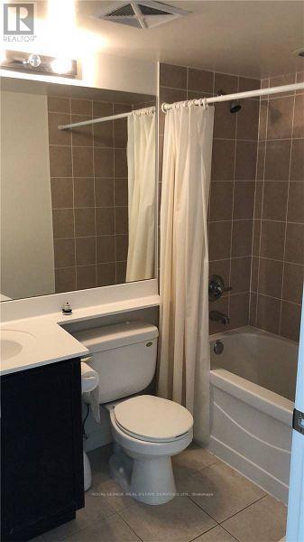 2402 - 70 Town Centre Court, Toronto (Bendale), Ontario  M1P 4Y7 - Photo 10 - E12879510