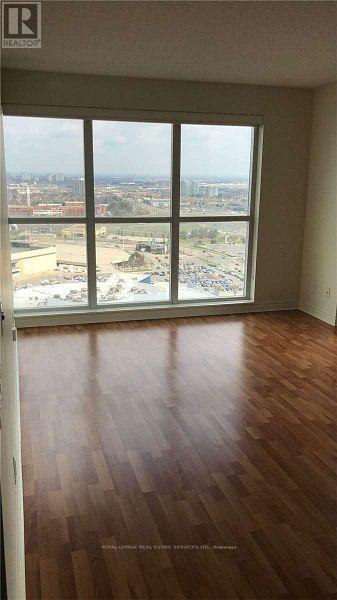 2402 - 70 Town Centre Court, Toronto (Bendale), Ontario  M1P 4Y7 - Photo 9 - E12879510