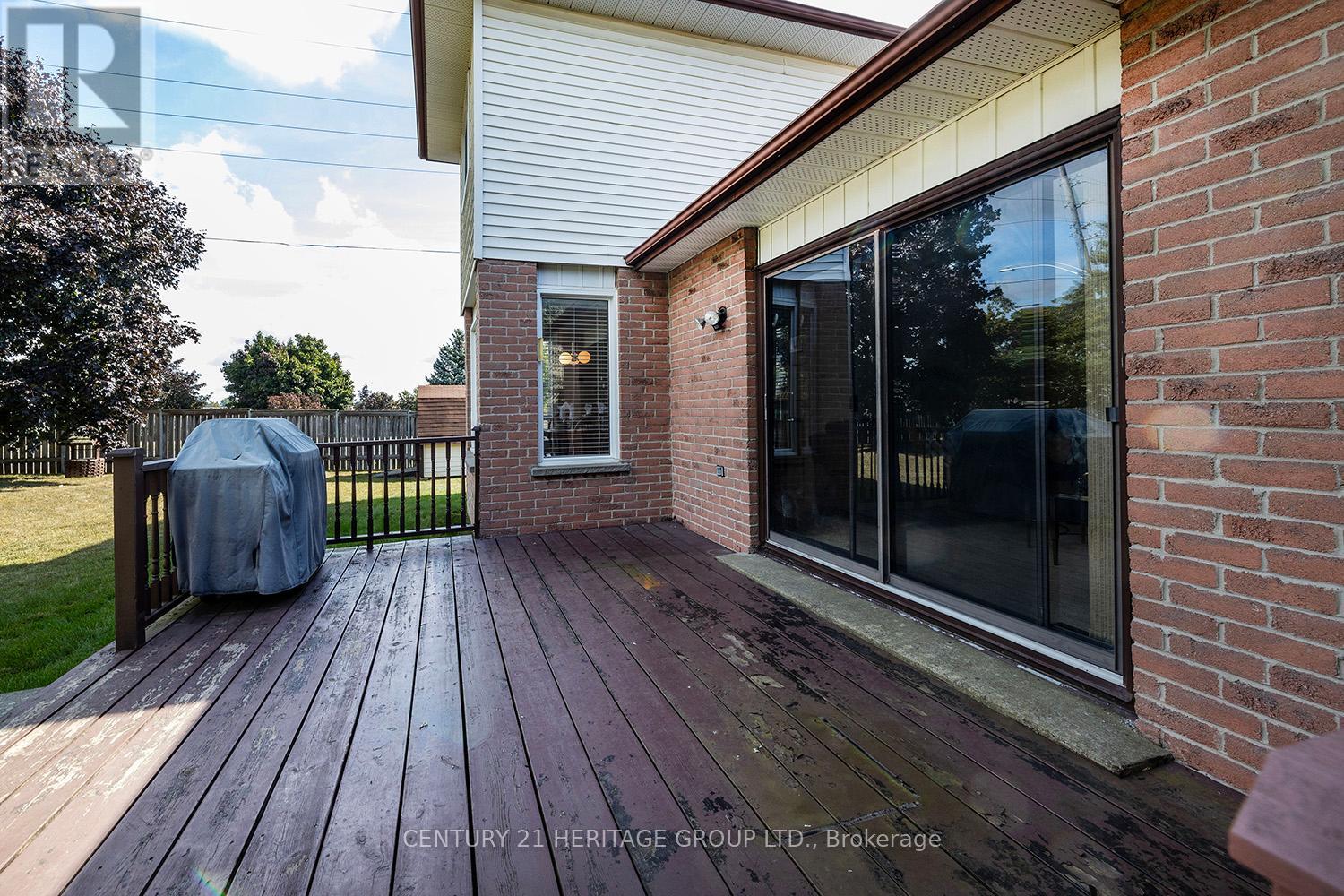 804 Mahina Street, Oshawa, Ontario  L1J 7S2 - Photo 39 - E12879522