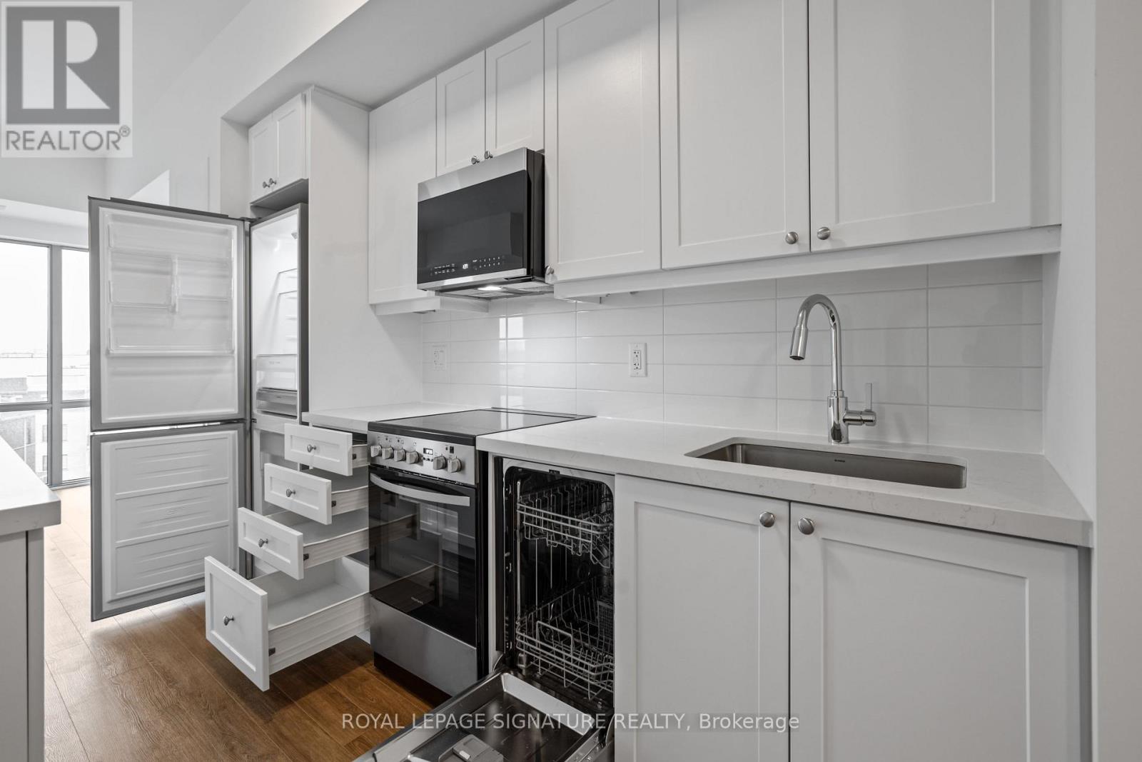 512 - 51 Clarington Boulevard, Clarington (Bowmanville), Ontario  L1C 0A1 - Photo 6 - E12879602