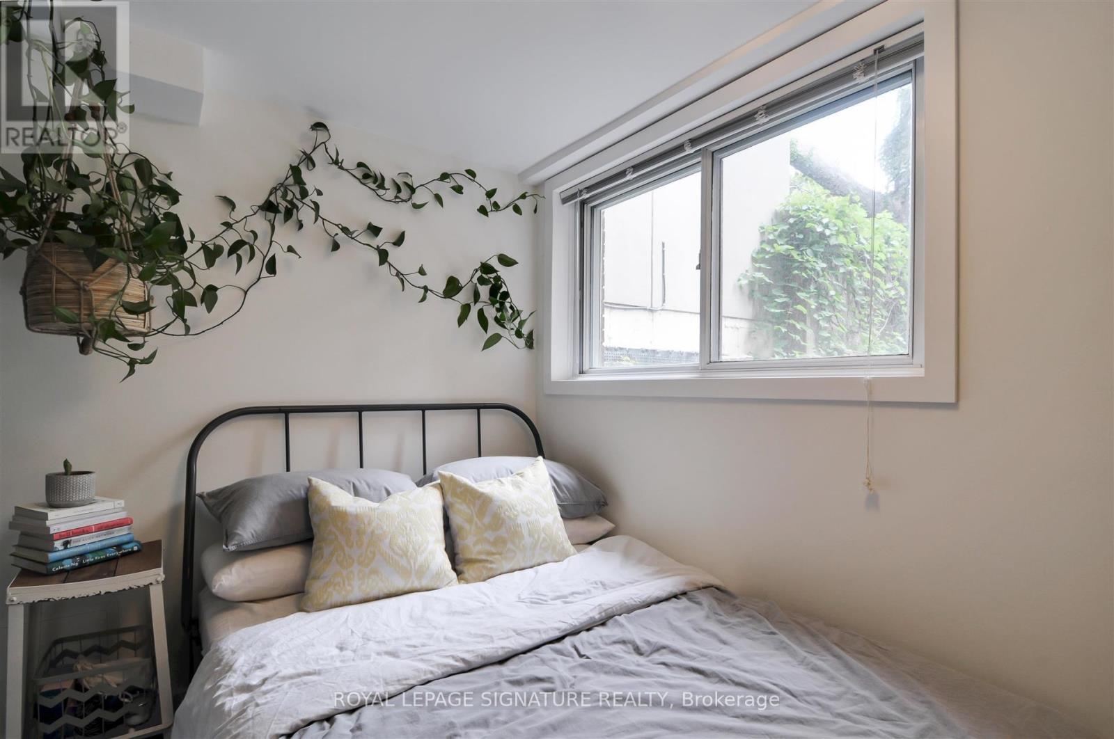 Bsmt - 169 Bellefair Avenue, Toronto (The Beaches), Ontario  M4L 3V1 - Photo 9 - E12879800