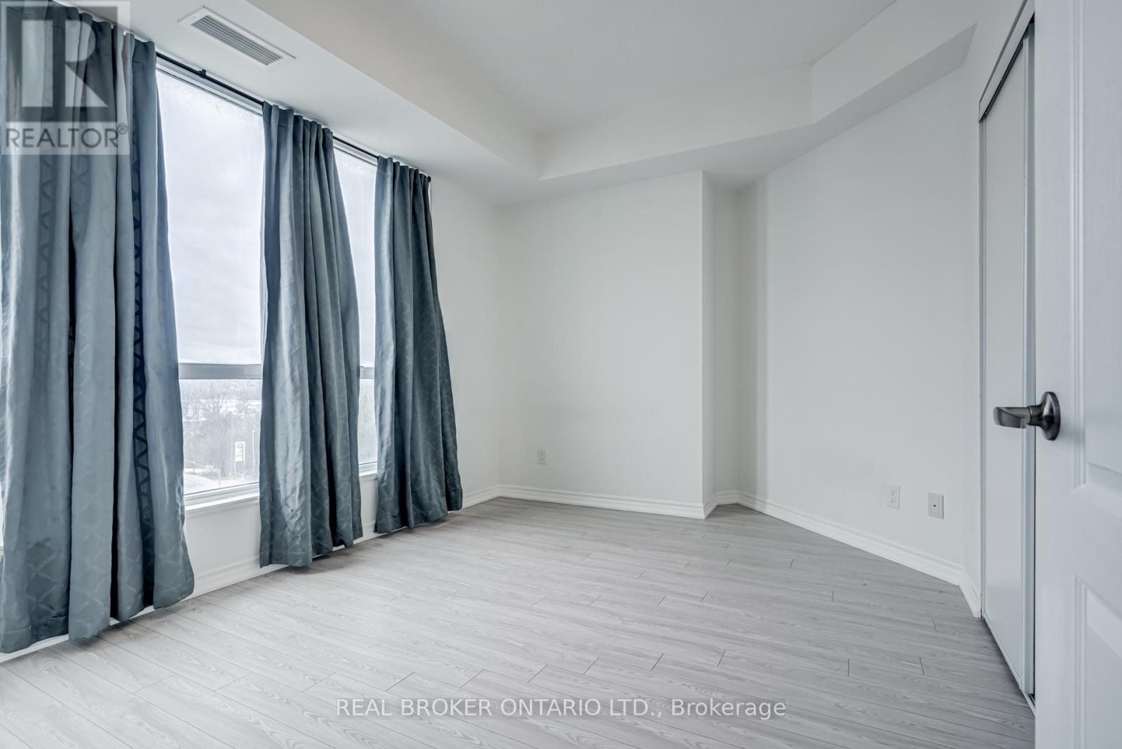 618 - 8323 Kennedy Road, Markham (Village Green-South Unionville), Ontario  L3R 5W7 - Photo 15 - N12879730