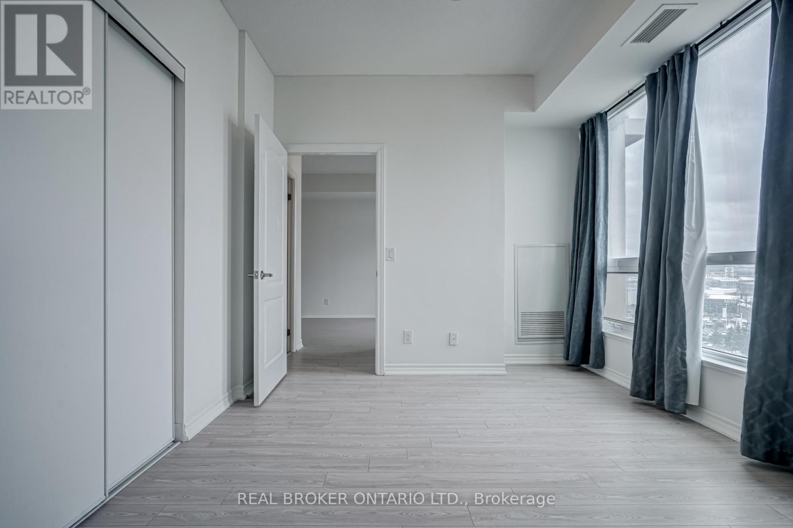 618 - 8323 Kennedy Road, Markham (Village Green-South Unionville), Ontario  L3R 5W7 - Photo 16 - N12879730