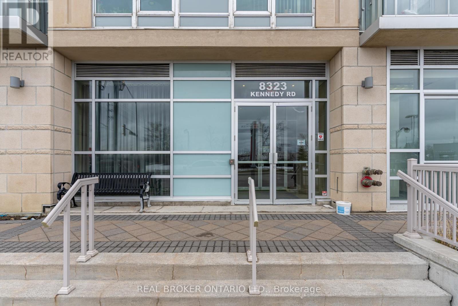 618 - 8323 Kennedy Road, Markham (Village Green-South Unionville), Ontario  L3R 5W7 - Photo 2 - N12879730