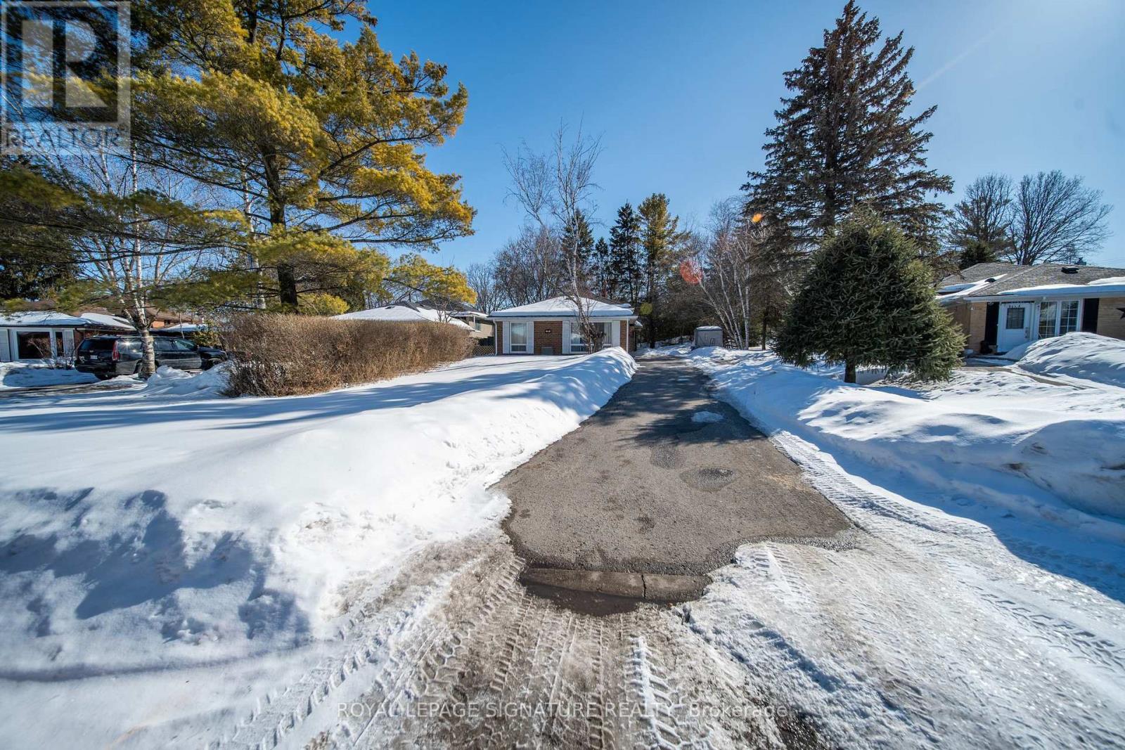 21 Huron Court, Aurora, Ontario  L4G 2X7 - Photo 41 - N12879774