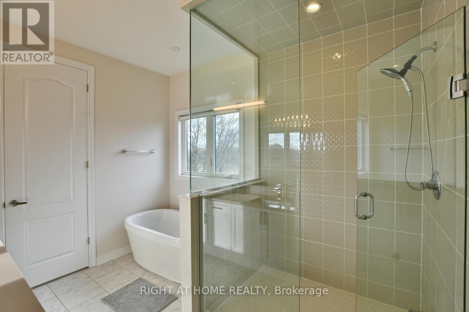 94 Kirby Avenue, Collingwood, Ontario  L9Y 4B6 - Photo 15 - S12879748