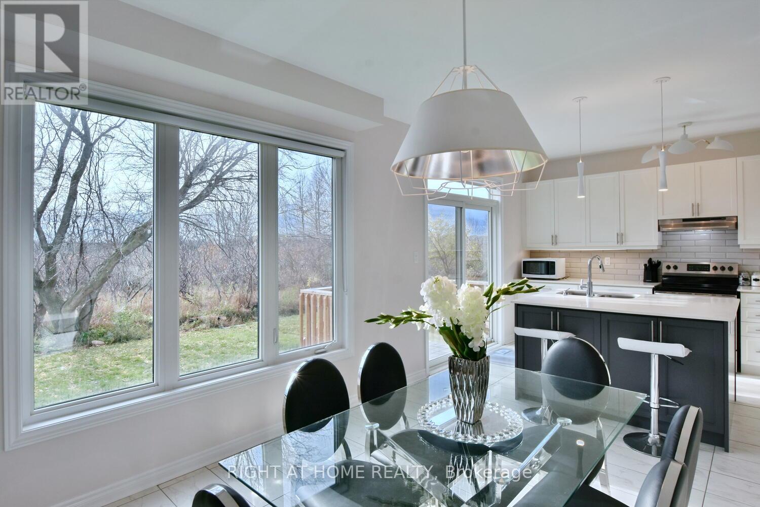 94 Kirby Avenue, Collingwood, Ontario  L9Y 4B6 - Photo 8 - S12879748