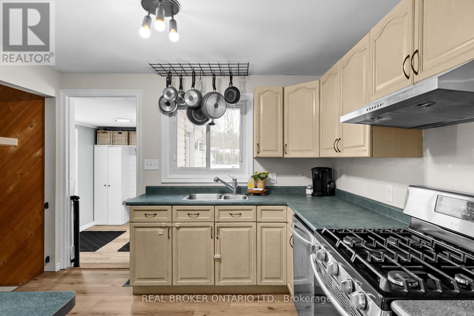 77 Third Street, Orillia, Ontario  L3V 4B5 - Photo 15 - S12878270