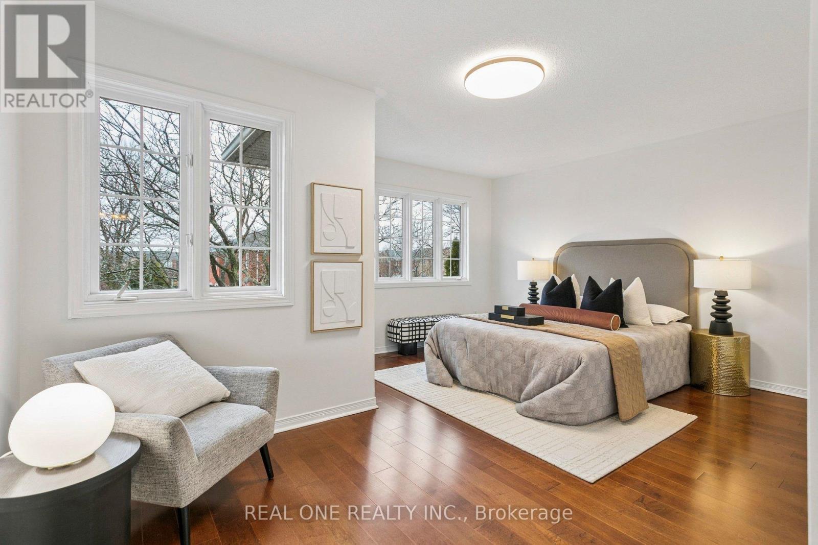 2262 Pell Crescent, Oakville, Ontario  L6M 3T6 - Photo 32 - W12876568