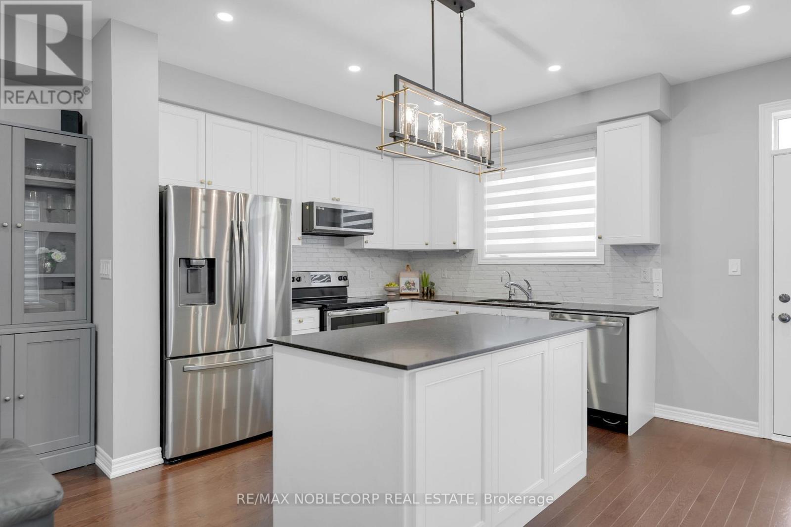 40 Morra Avenue, Caledon (Bolton East), Ontario  L7E 4K5 - Photo 14 - W12878636