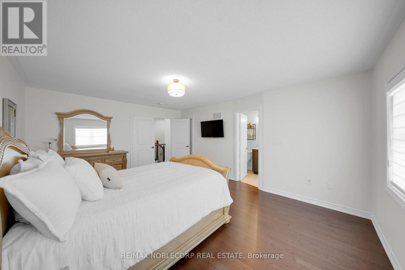 40 Morra Avenue, Caledon (Bolton East), Ontario  L7E 4K5 - Photo 33 - W12878636