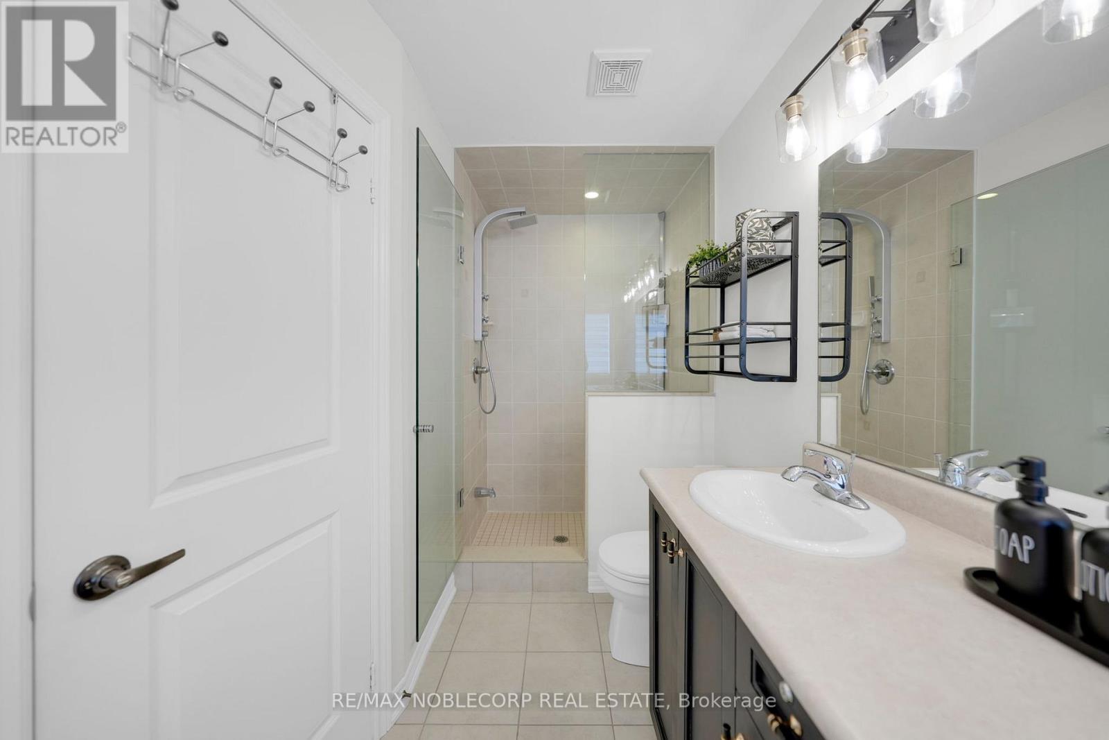 40 Morra Avenue, Caledon (Bolton East), Ontario  L7E 4K5 - Photo 36 - W12878636