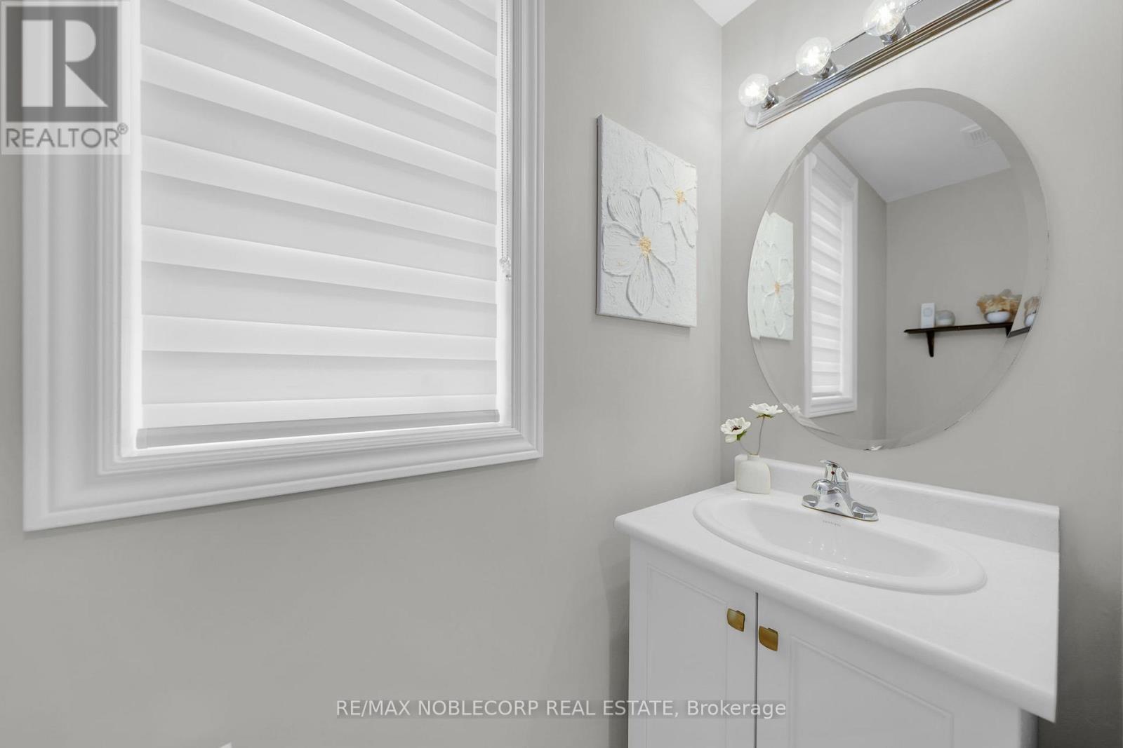 40 Morra Avenue, Caledon (Bolton East), Ontario  L7E 4K5 - Photo 7 - W12878636