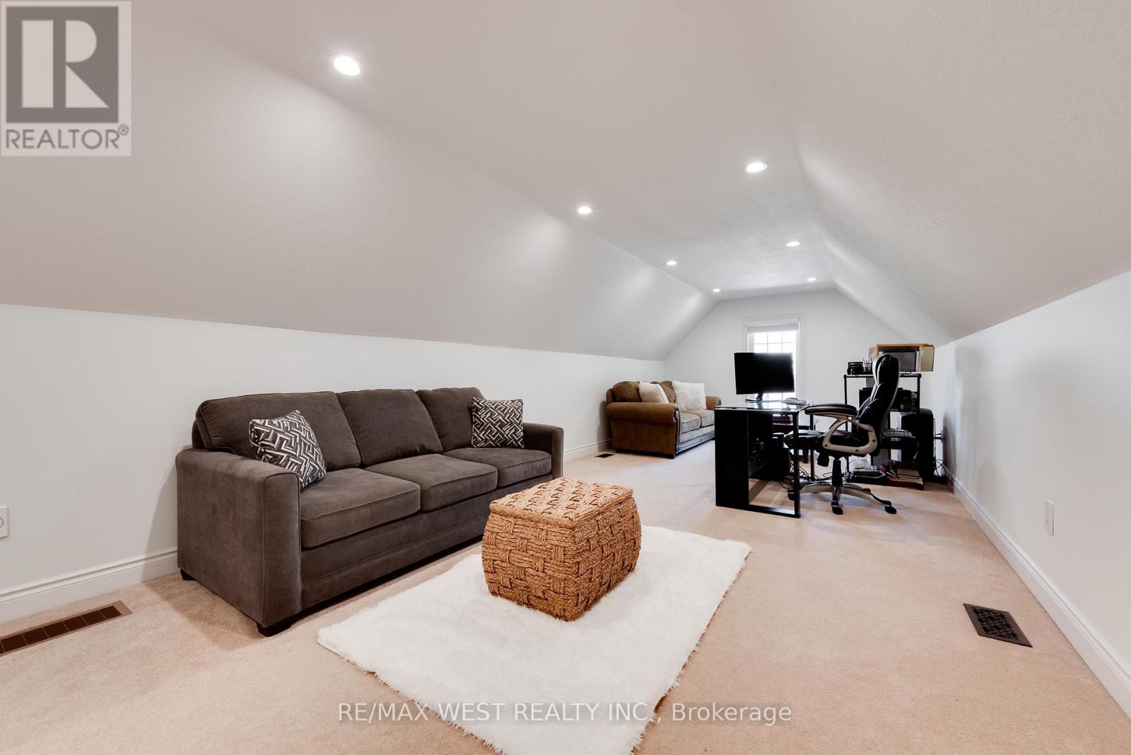 252 Main Street, Erin, Ontario  N0B 1T0 - Photo 16 - X12879490