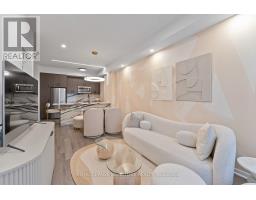 TH114 - 30 WILLIAM JACKSON WAY, Toronto, Ontario