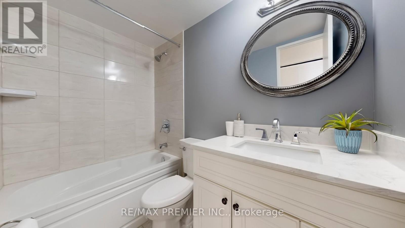 1207 - 812 Burnhamthorpe Road, Toronto, Ontario  M9C 4W1 - Photo 27 - W12879572