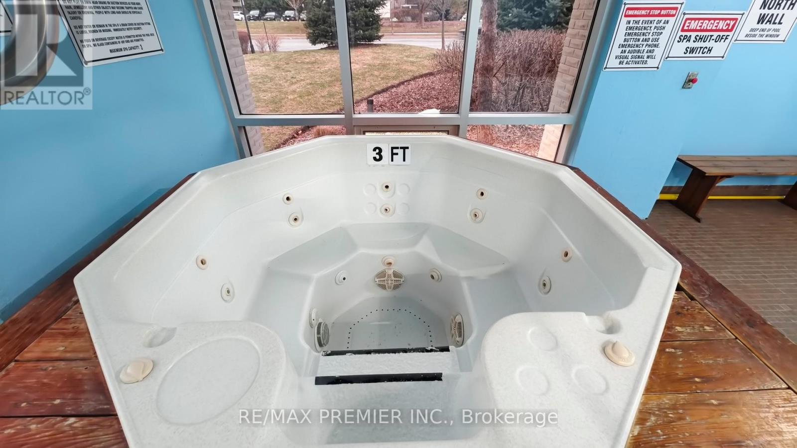 1207 - 812 Burnhamthorpe Road, Toronto, Ontario  M9C 4W1 - Photo 40 - W12879572