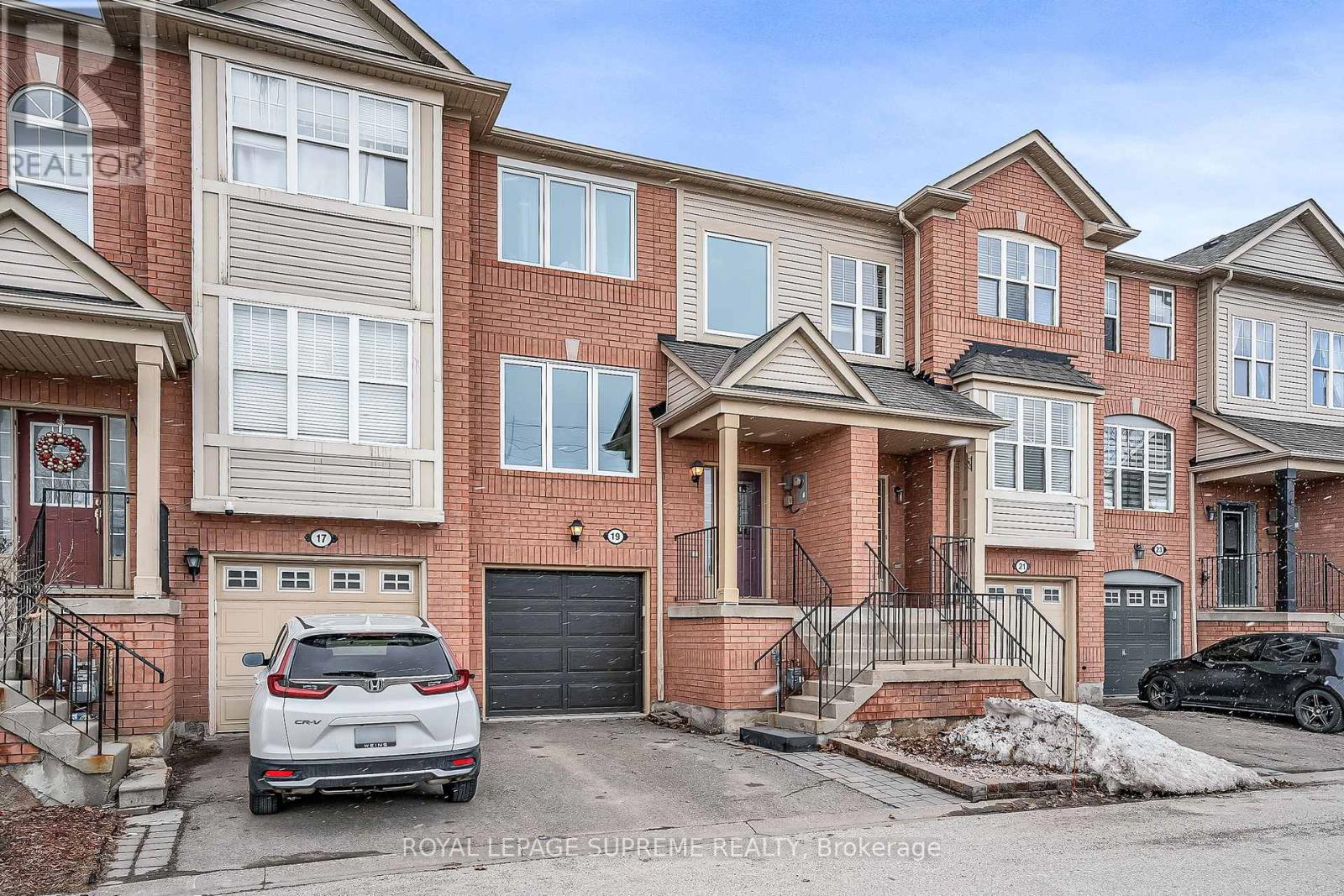 19 Seed House Lane, Halton Hills, Ontario  L7G 6K2 - Photo 2 - W12879592