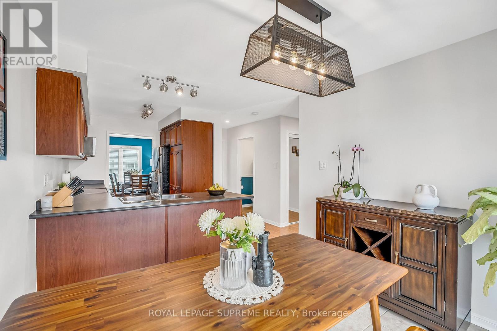 19 Seed House Lane, Halton Hills, Ontario  L7G 6K2 - Photo 23 - W12879592