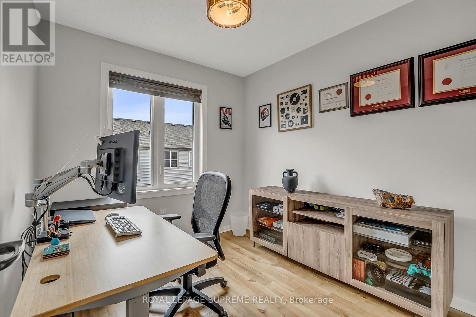 19 Seed House Lane, Halton Hills, Ontario  L7G 6K2 - Photo 39 - W12879592