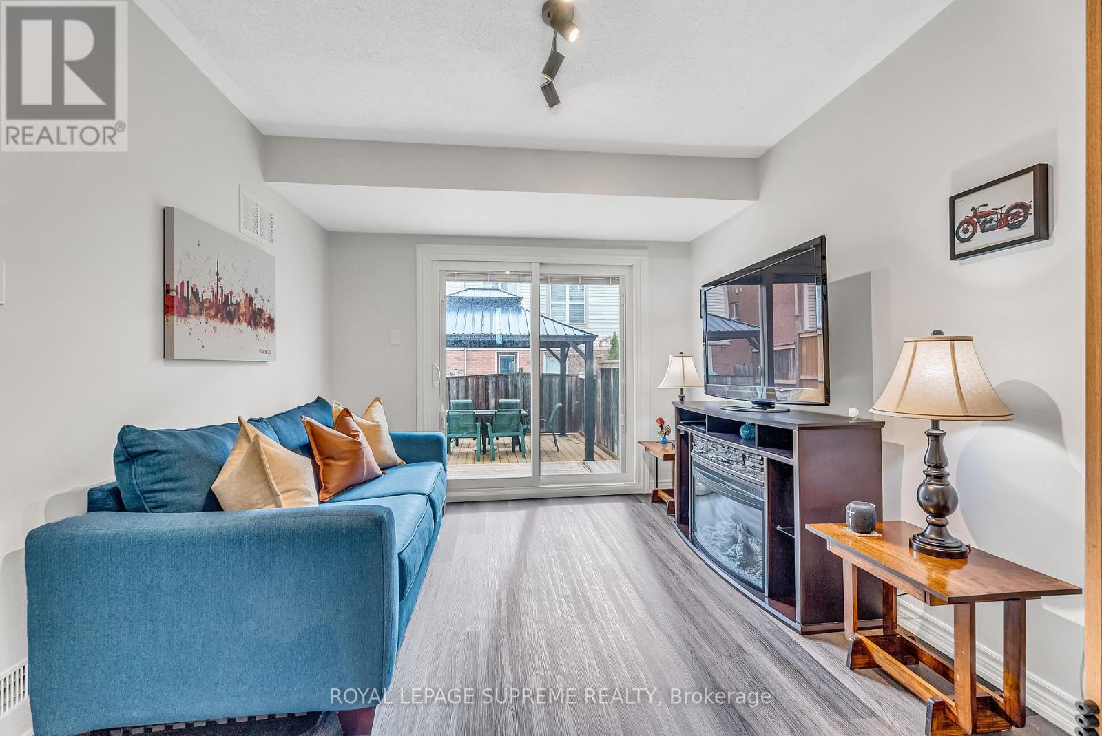 19 Seed House Lane, Halton Hills, Ontario  L7G 6K2 - Photo 44 - W12879592