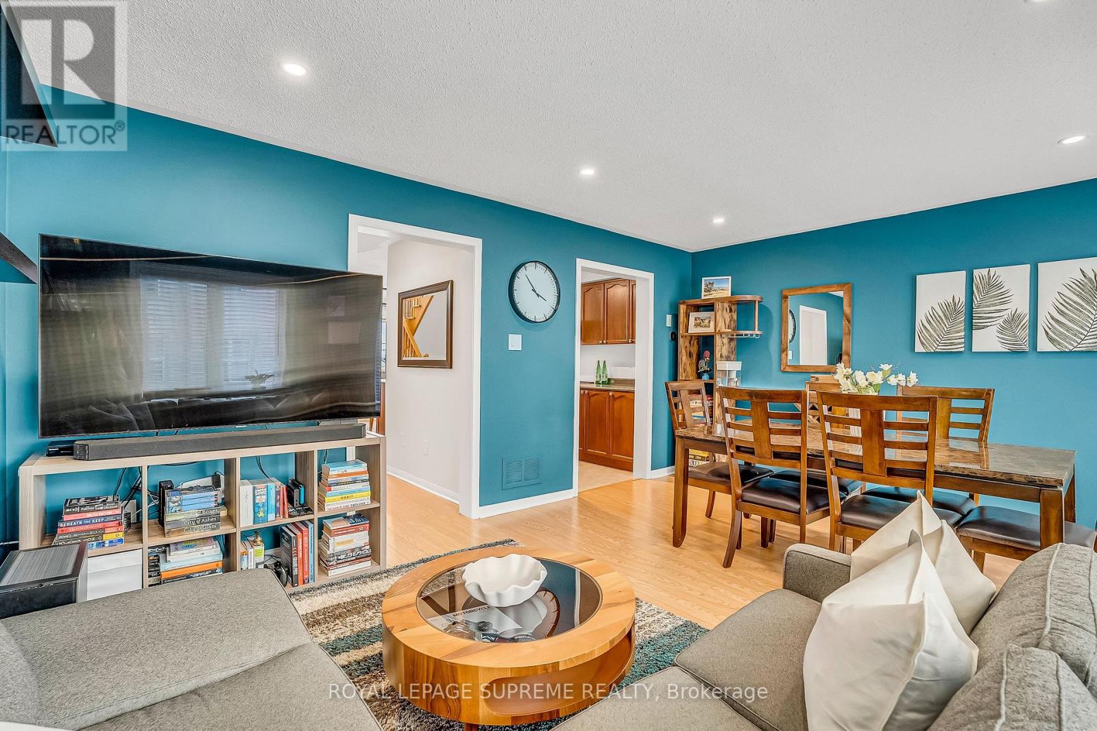 19 Seed House Lane, Halton Hills, Ontario  L7G 6K2 - Photo 8 - W12879592