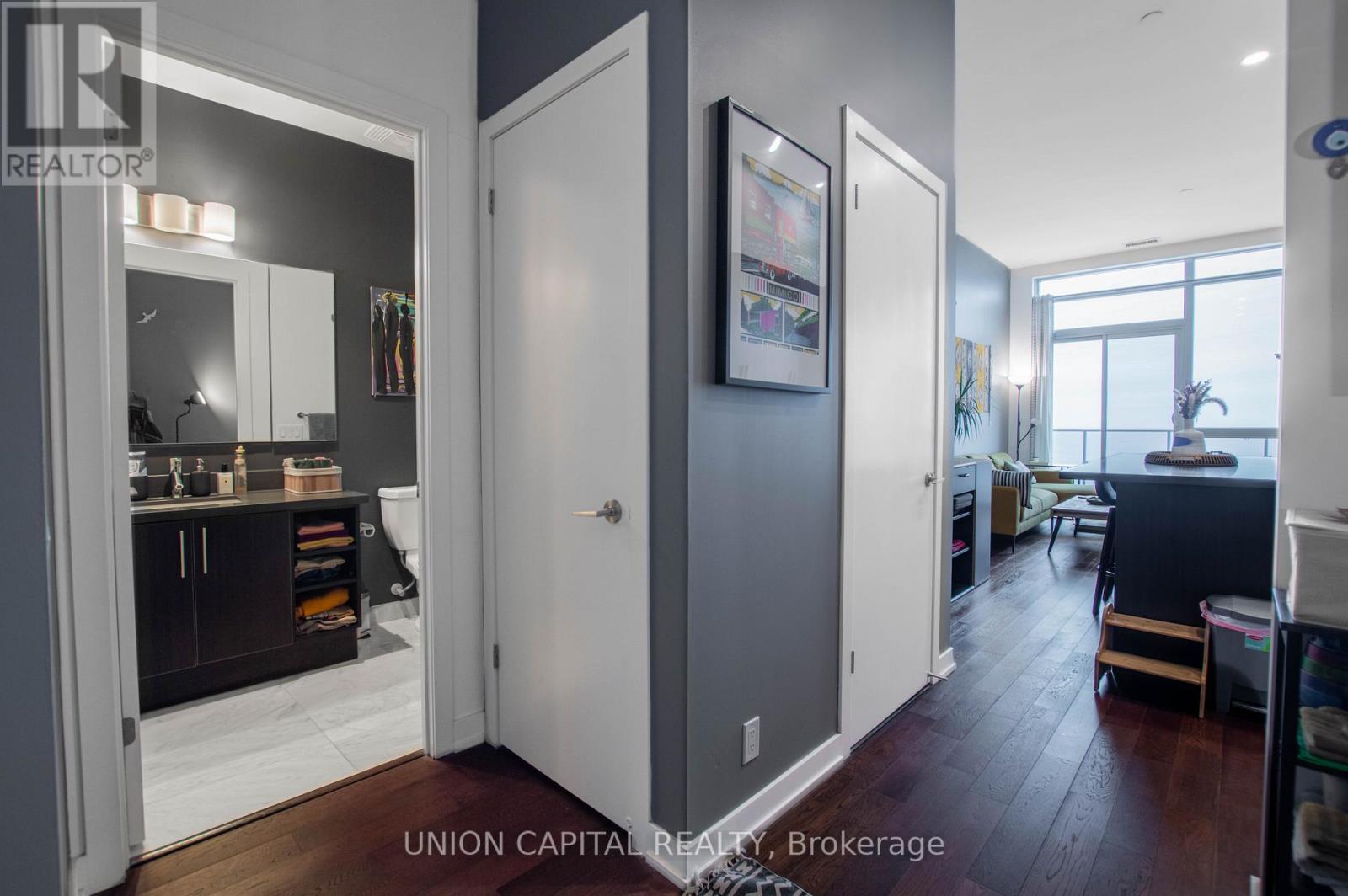 Ph02 - 2212 Lake Shore Boulevard W, Toronto, Ontario  M8V 0C2 - Photo 4 - W12879606