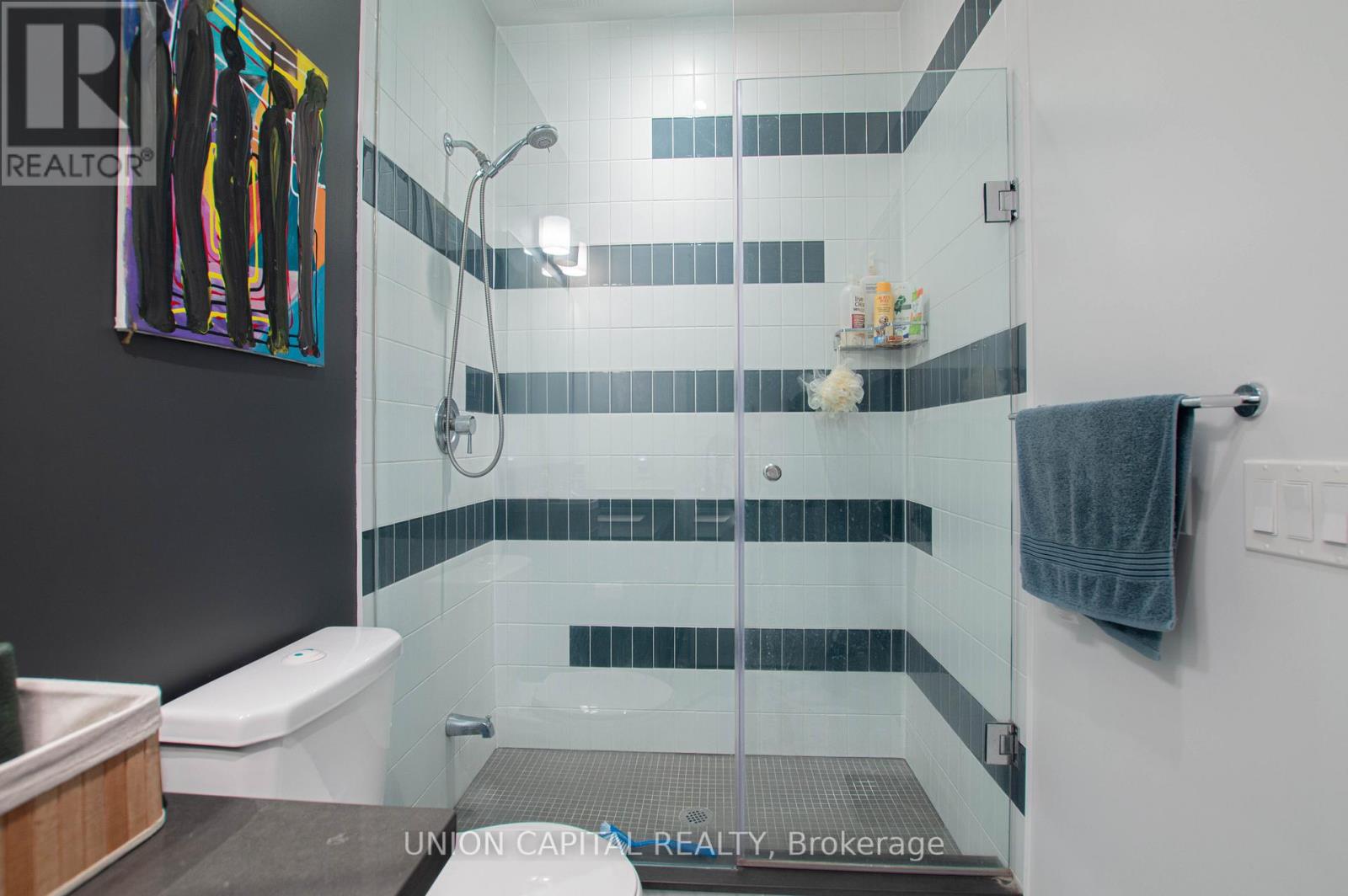 Ph02 - 2212 Lake Shore Boulevard W, Toronto, Ontario  M8V 0C2 - Photo 6 - W12879606