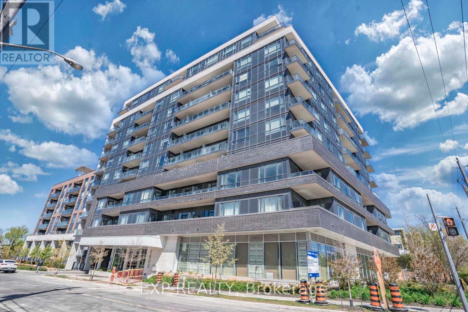 605 - 2800 Keele Street, Toronto (Downsview-Roding-Cfb), Ontario  M3M 0B8 - Photo 1 - W12879612