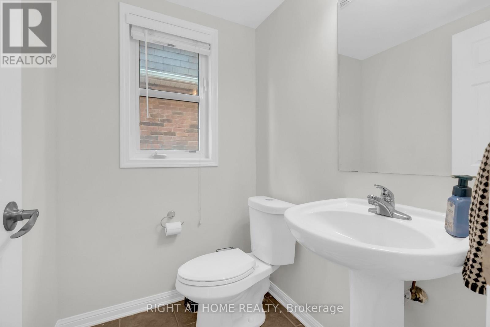 656 Scott Boulevard, Milton, Ontario  L9T 0P3 - Photo 24 - W12879630