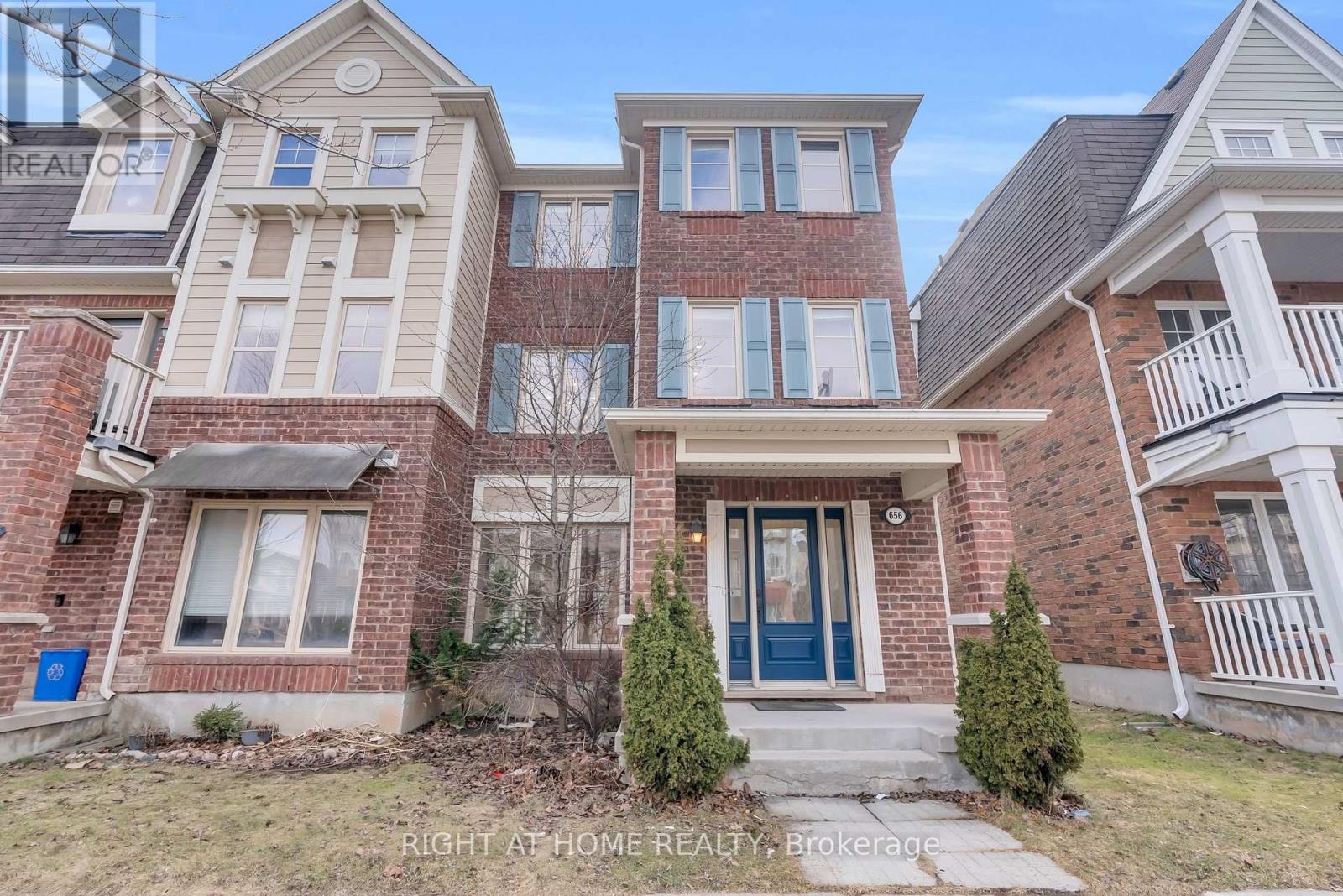 656 Scott Boulevard, Milton, Ontario  L9T 0P3 - Photo 3 - W12879630